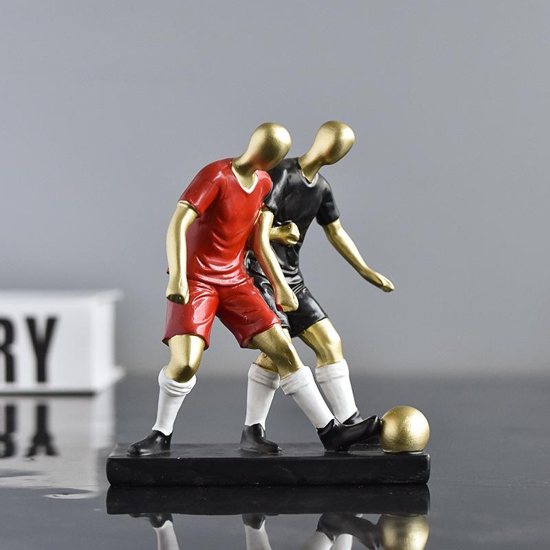 Football players figure statue Modern home office desktop ornament small decoration crafts resin home Front Desk decor sculpture