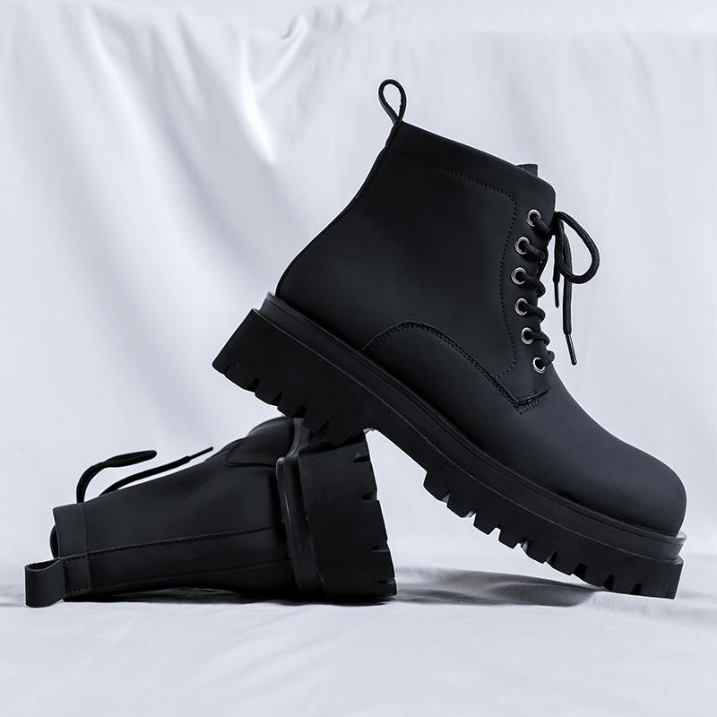 Fashion 2025 New Lace Up Motorcycle Boots Casual Shoes British Style Side Zipper Botas  High Quality Winter Plush Mens Business Boots