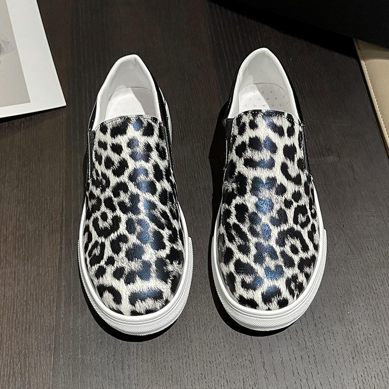 

2024 весна и осень новые черные лоферы с леопардовым принтом женские удобные одинарные туфли на плоской подошве повседневные туфли для скейтбординга однопедальные ленивые туфли 36