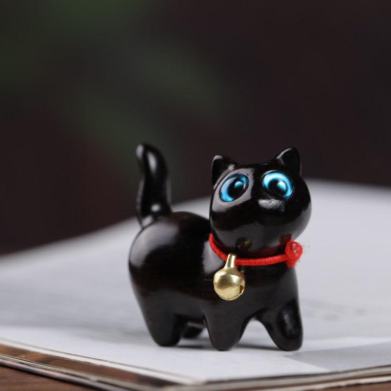 

Мультяшна Мила Дереворізьба Настільна Прикраса One Size