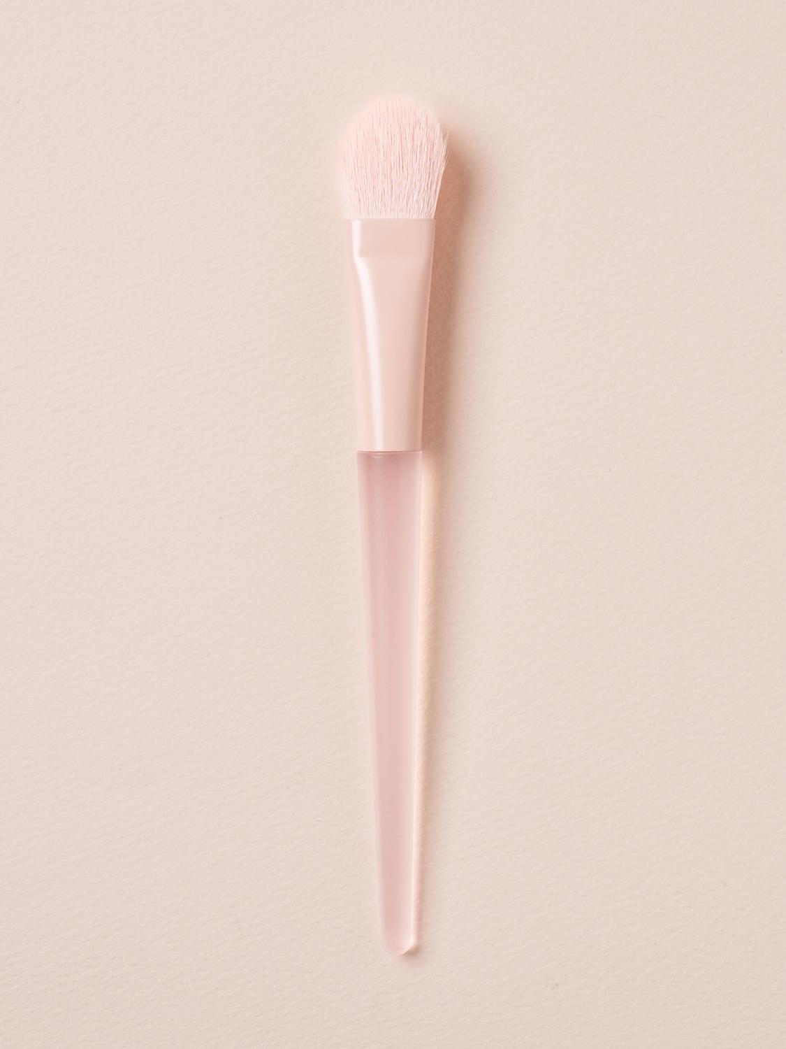 

Matte Handle Blush Brush 1ea
