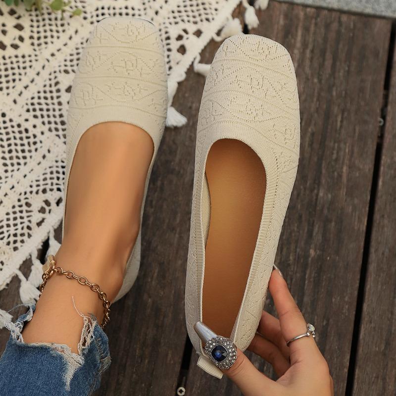 New hollow flying woven flat-soled single shoes women's shallow mouth breathable square head lazy work shoes