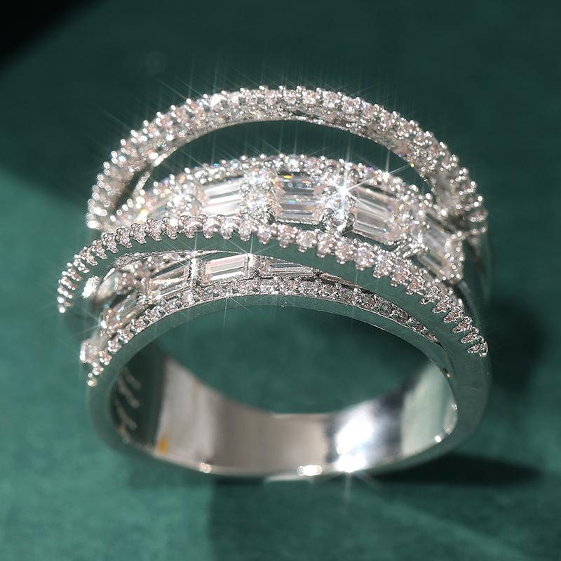 Exquisite CopperColor Inlaid White CZ Women's Ring Geometry Hollow Daily Wear Party Jewelry