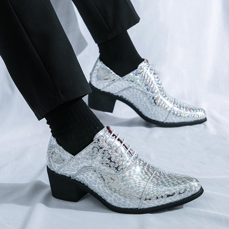 Herresko stor størrelse nye fritidssko i skinn mote høye hæler skinnsko herre ytre høydeøkning business dressko bryllupssko