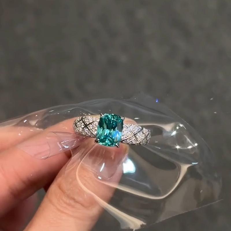 Silver Sparkling Star River Full Diamond Square Female Ring Fashion Retro Blue Diamond rings for women Charm