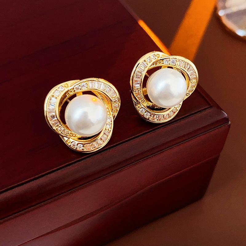 Metal Wrapped Faux Pearl Geometric Stud Earrings Women's New Elegant Glamorous Design Zircon Party Accessories