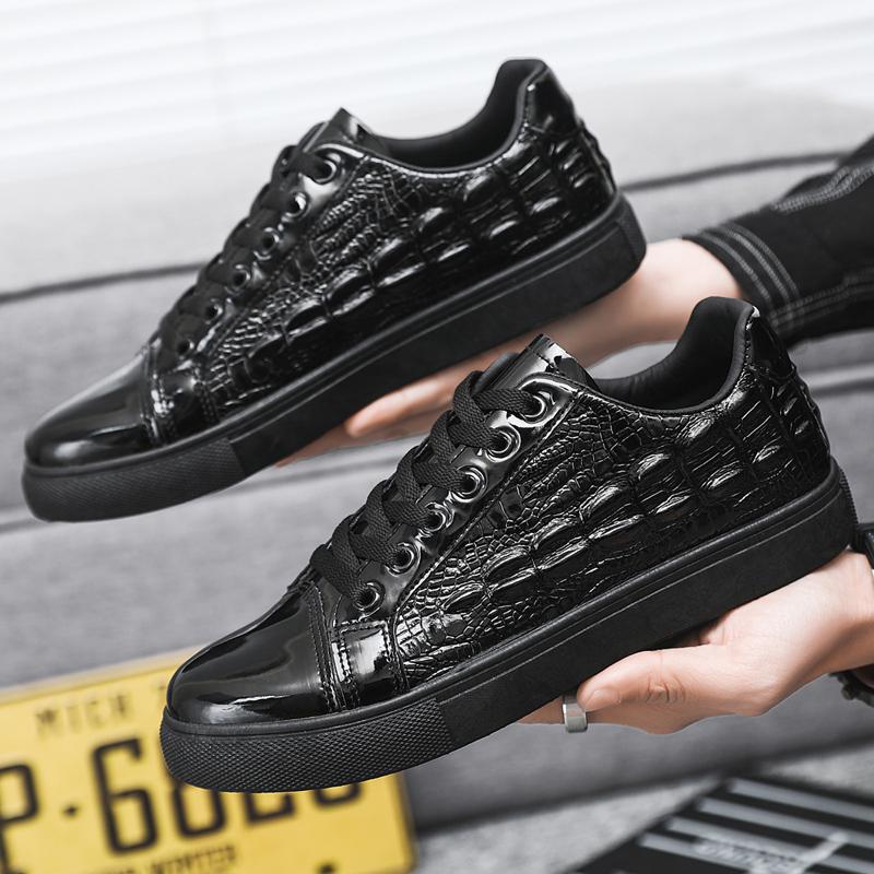 Bright Black Pattern Hot Selling Men's New Versatile CasualBoard Shoes Spring and Autumn Classic OutdoorRunning Shoes Sneakers
