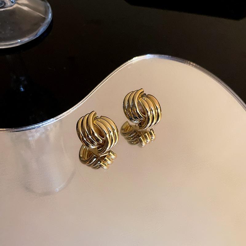 Korean Fashion Minimalist Stud Earring Circle Exaggerated Earrings For Women   Earings Brincos Fashion Jewelry