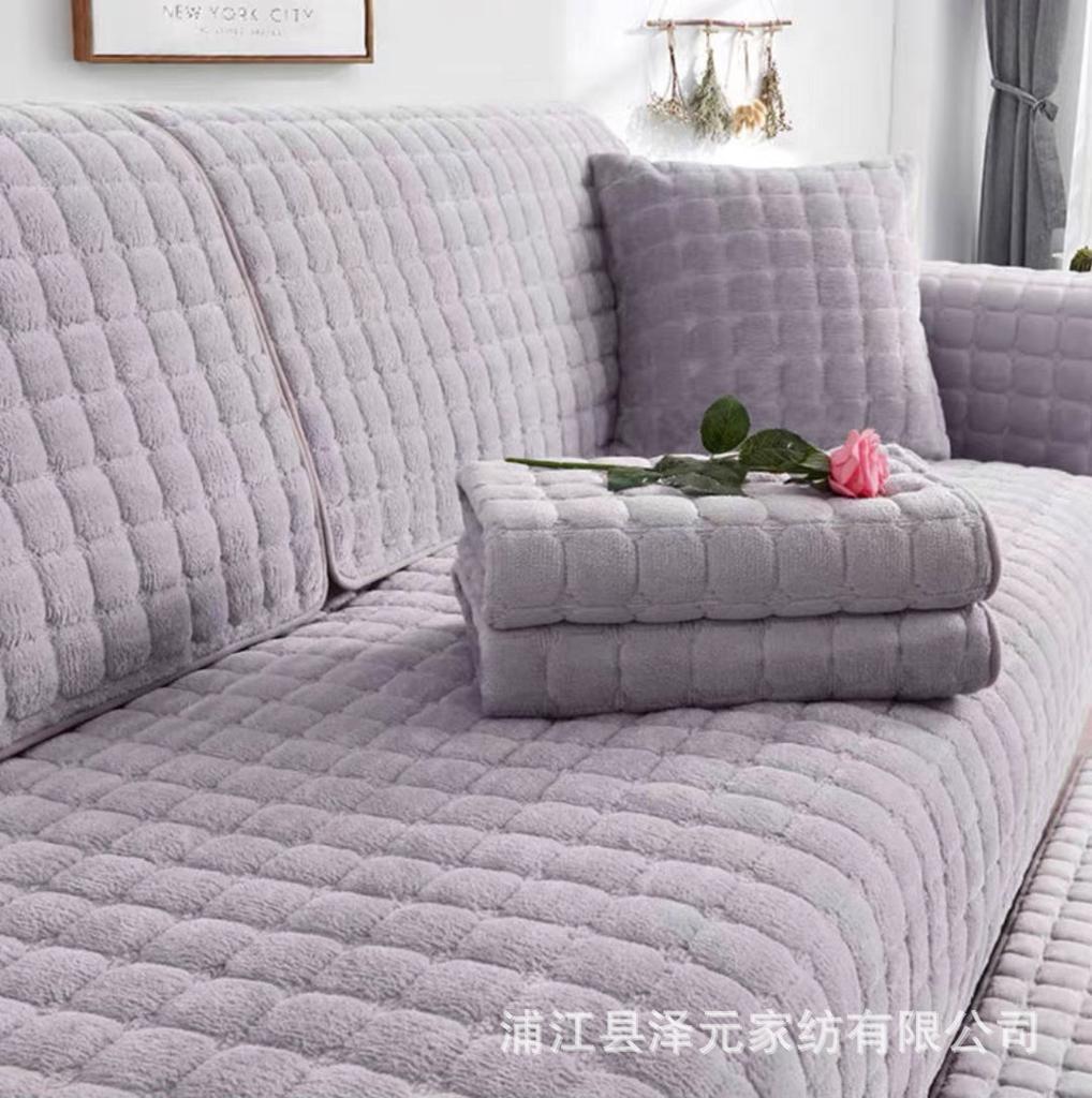 Thickened Plush Sofa Cushion Non-Slip Seat Cushion Autumn And Winter Flannel Warm Sofa Cover Towel  Labeling