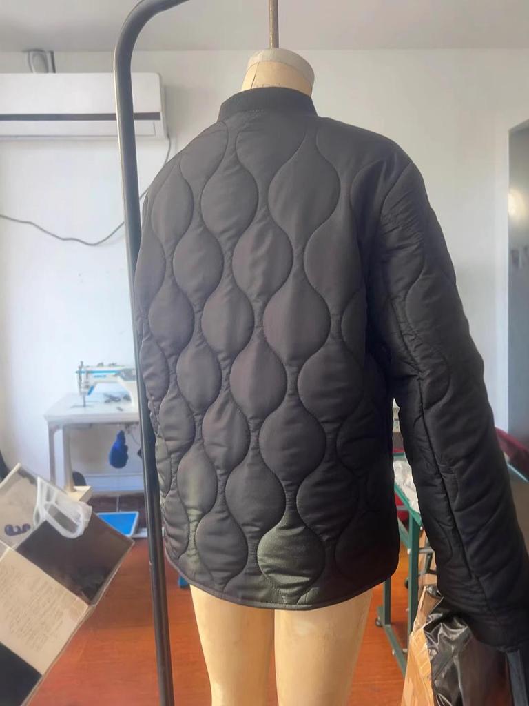 European & American Style Women's Quilted Diamond Pattern Cotton Jacket, Round Neck, Loose Fit - Autumn/Winter 2024 Collection.