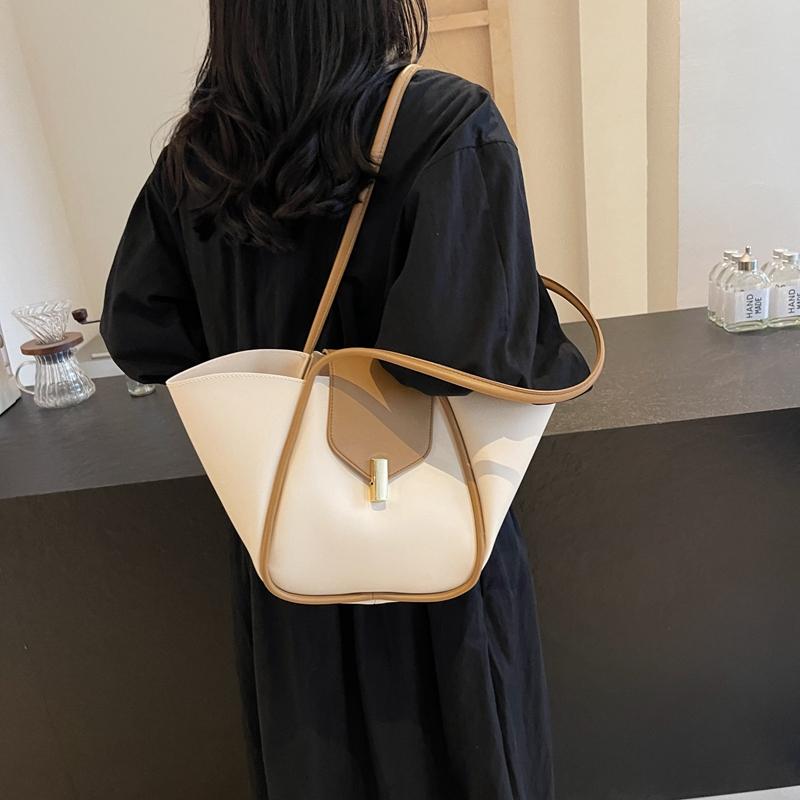 Yogodlns Designer-Edit Large Tote Bag Trendy Lock Detail Satchel, Chic Underarm Purse for Women, Minimalist Crossbody & Work Bag