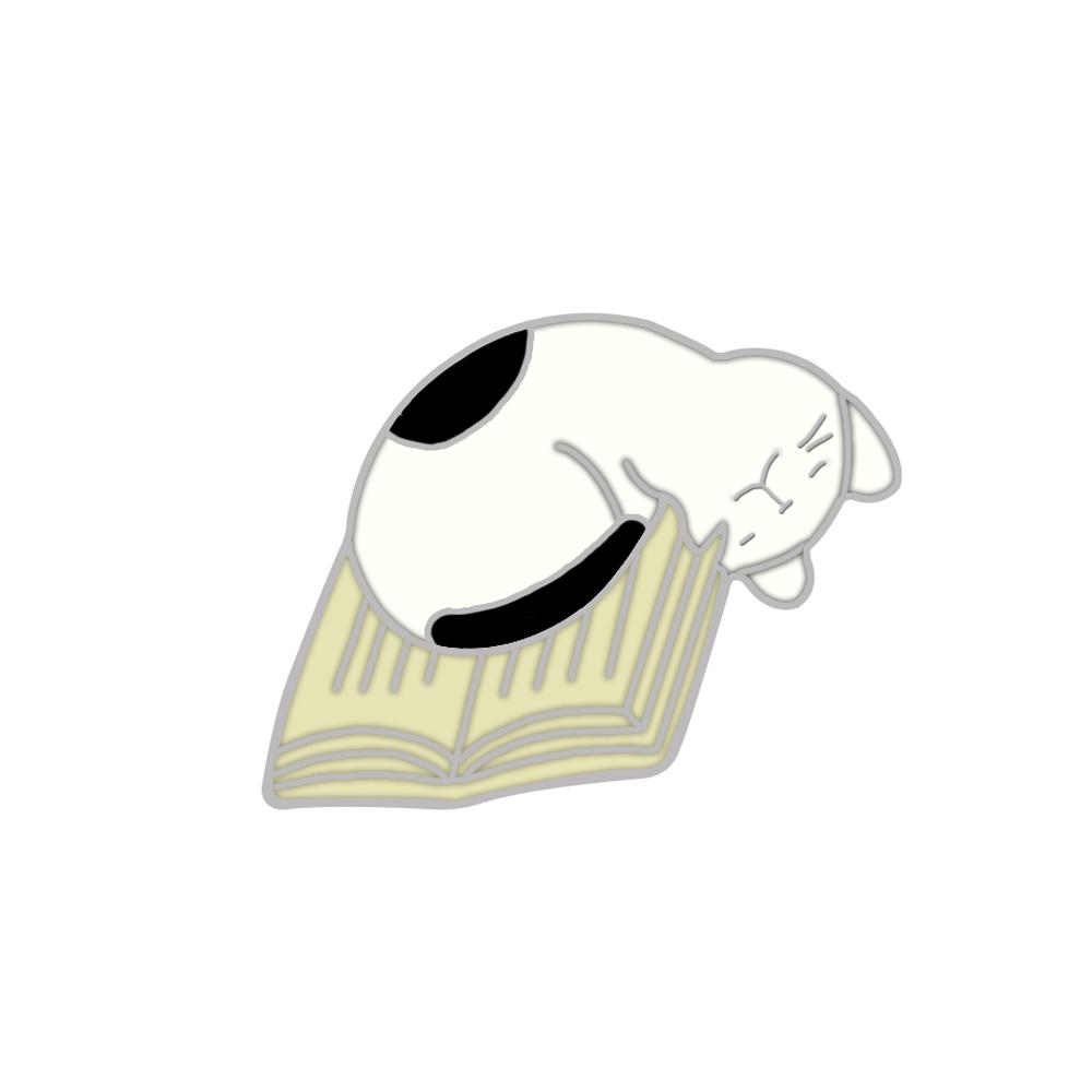 Punk Schwarze Katzen mit Messer Emaille Pins Mode Niedliche Tierbrosche Cartoon Anstecknadel Abzeichen Schmuck Geschenke für Freunde