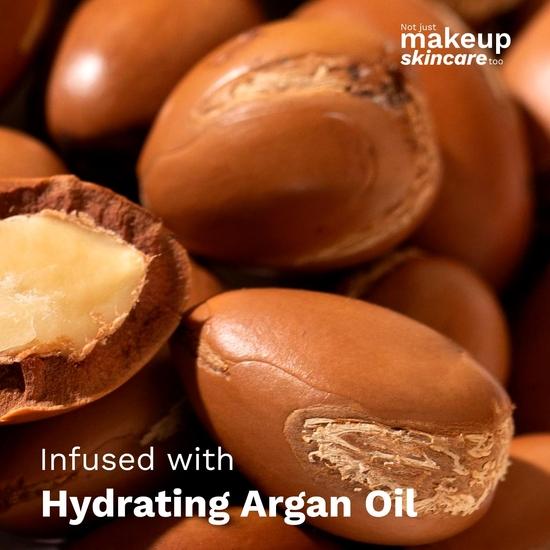 Pilgrim Black Mischief Kajal Verwischfest & Wasserfest Ein Strich Mattes Finish Hält Bis Zu 12 Stunden | Kajal für Frauen | Kajal