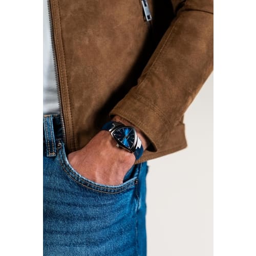 Hamilton Ventura Quartz Watch H24411942 Unisex [Official Import] with Official Warranty