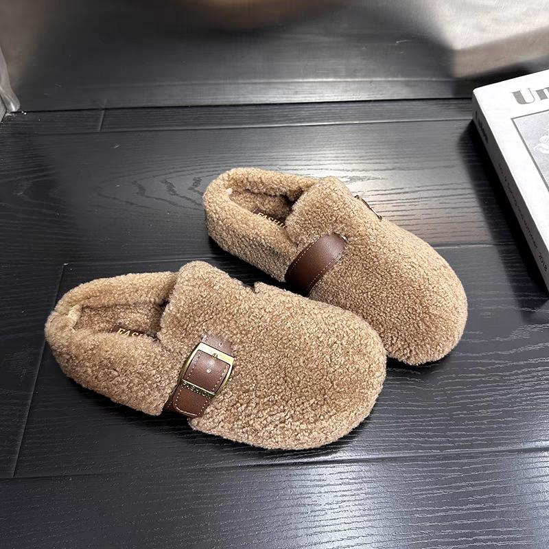 Dragon fruit color fluffy slippers women's autumn new fashion belt buckle flat lazy shoes one pedal