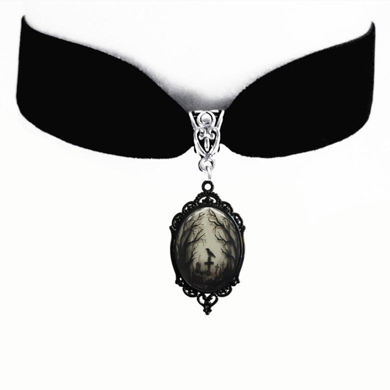 Gothic Heart-Shaped Red/Black Velvet Necklace with Silver Pendant