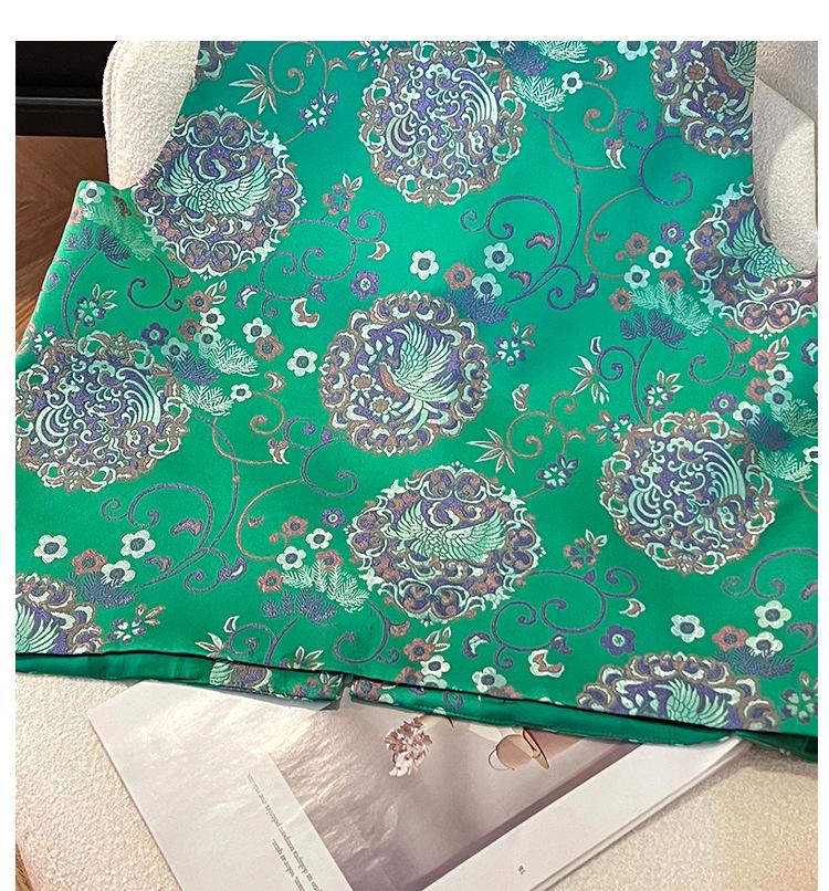 Women's Spring New Silk Brocade Tang Suit Vest with Frog Buttons