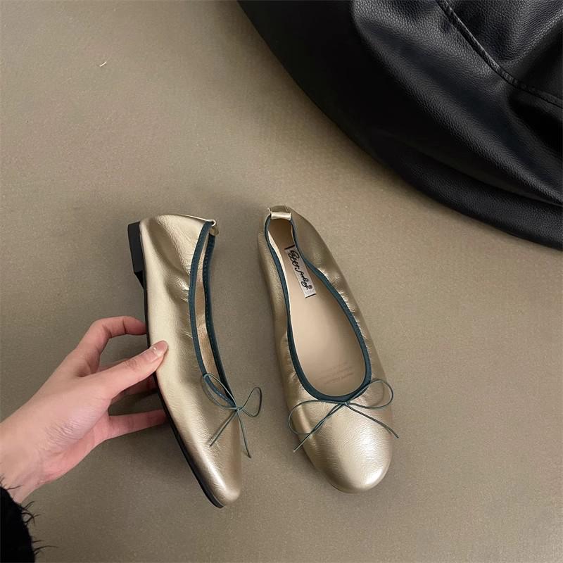 Mode SUOJIALUN 2025 Neue Marke Damen Ballerinas Mode Runde Zehenpartie Flach Schlupfschuhe Damen Elegant Bootsschuhe Weicher Flacher Absatz Ballerina S