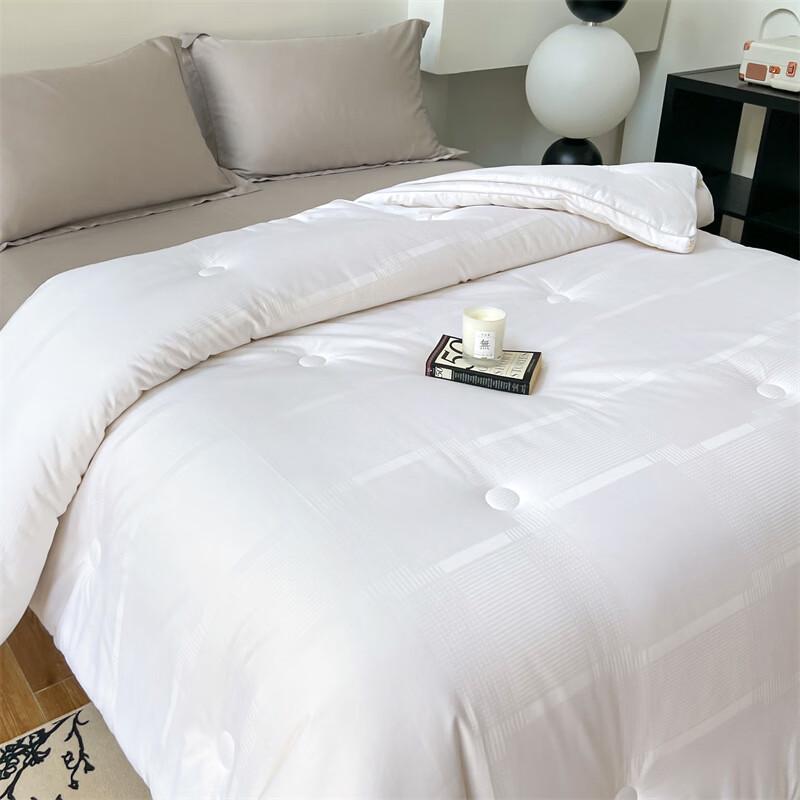 Brangdy Soy Fiber Winter Jacquard Duvet