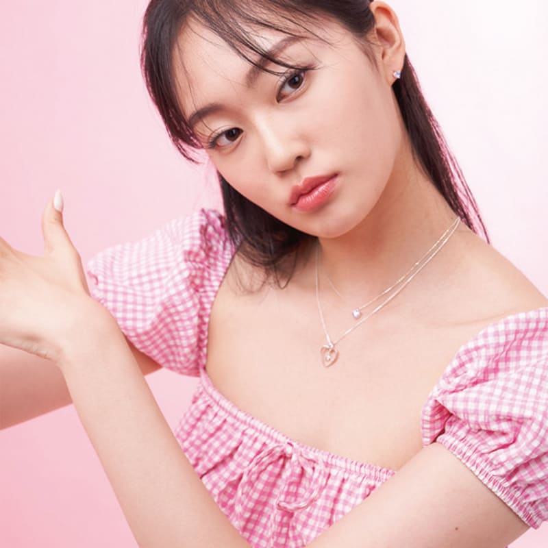 LOVEMADDER Love Dolphin Necklace (925 Silver)