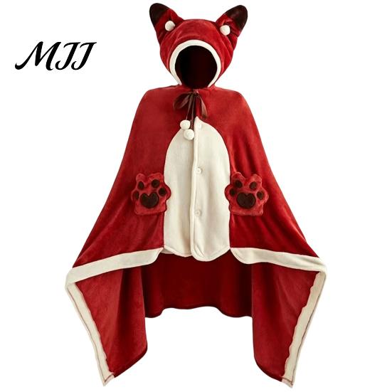 Soft Plush Cape Bat Blanket Hoodie for Adults, Cute Shark Fox Hooded Cape, Warm Wearable Cozy Halloween Cosplay Home Loungewear Themed