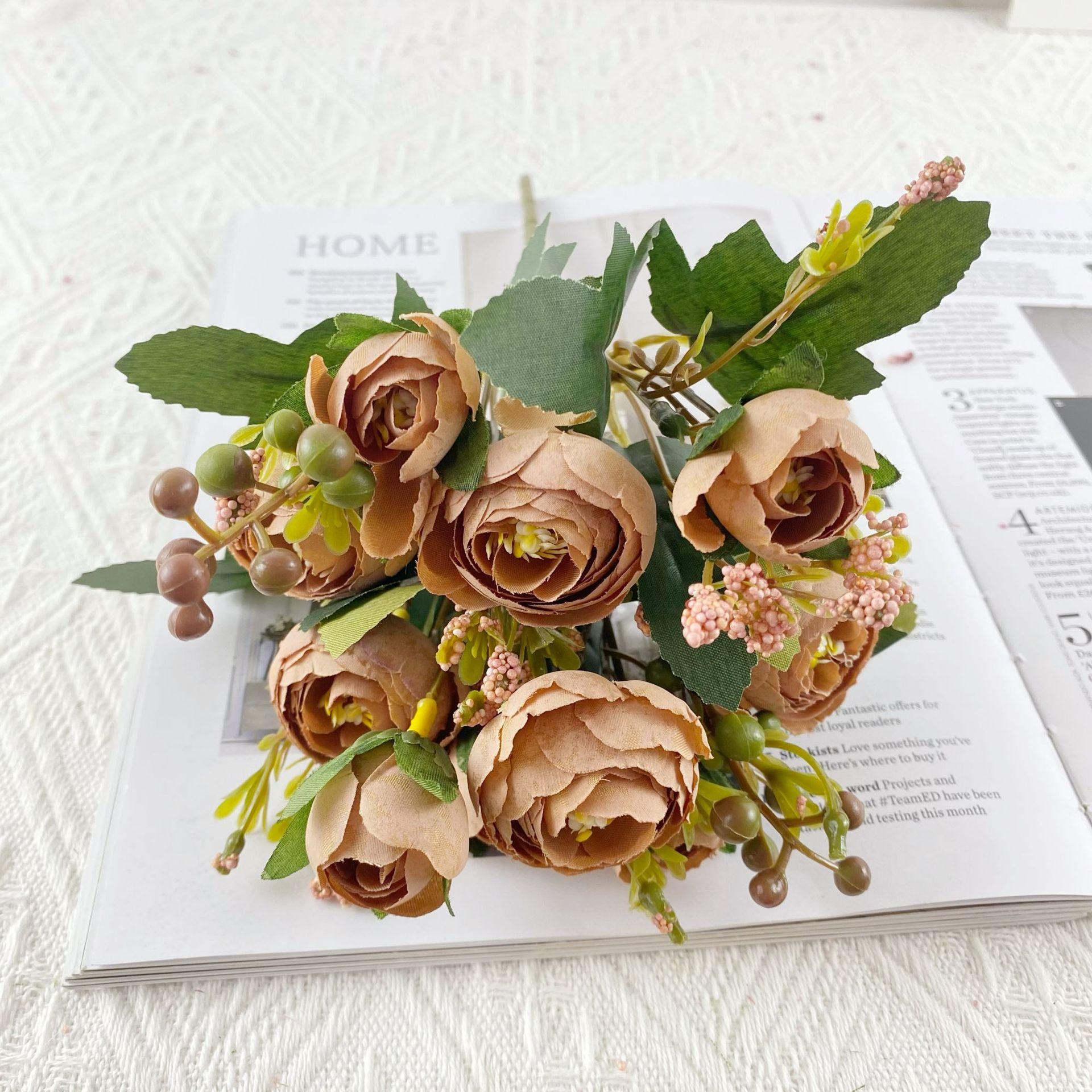 

Прямые продажи 10 головок Чайная фея Снежинка Искусственный цветок Гостиная Обеденный стол Свадебная съемка Даоин Декорация темно-коричневого