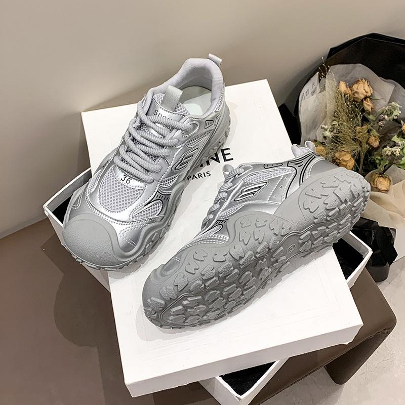 

Sneakers women s 2025 new autumn big head ugly cute shoes versatile casual board shoes platform dad shoes single shoes 35 серебряный