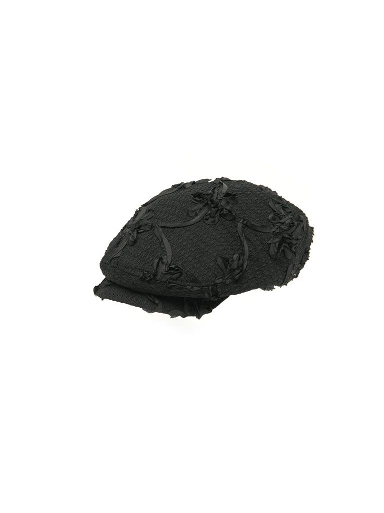 Poejidam Corsage Flat Cap In Black
