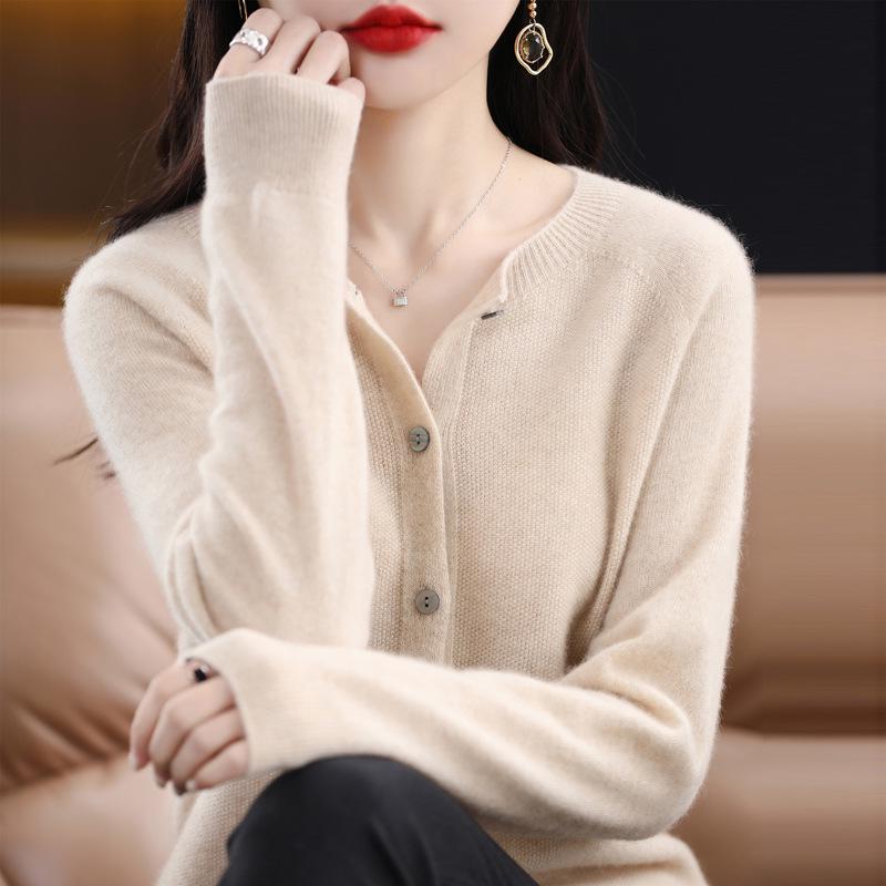 Women's Seamless Round Neck 100% Pure Wool Cardigan for Spring & Autumn