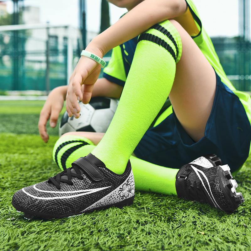 

Новые дышащие детские футбольные бутсы с низким верхом на липучке, студенческие профессиональные тренировочные бутсы, футбольные бутсы для длинных сломанных ногтей 39 чёрный