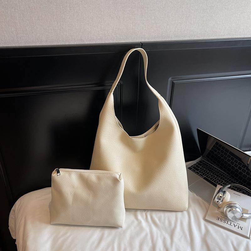 Tote Bag Fashionable Large-capacity Single-shoulder Bag Simple and Casual Underarm Bag