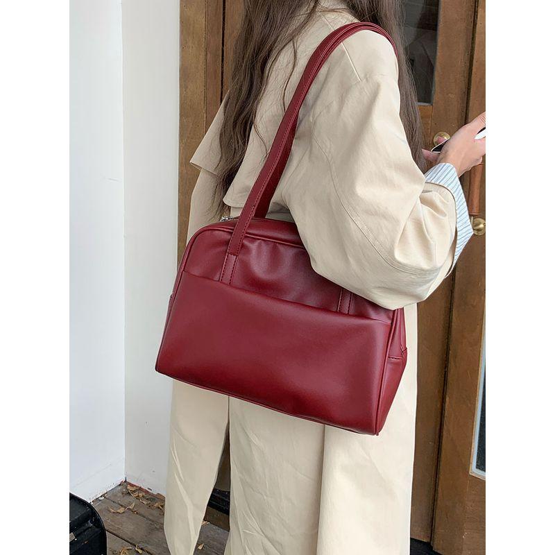 

K-style Large Capacity Shoulder Bag Bags Women s Autumn 2024 New Arrival Retro Underarm Bag Easiest for Match Large Capacity Totes Wine Red