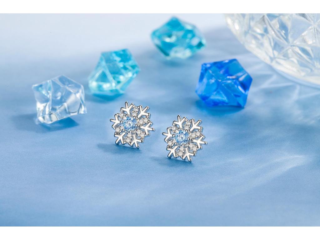 Elegante Schneeflocken-Ohrstecker mit blauem Zirkon für Damen - Vielseitiges und liebliches Weihnachtsgeschenk