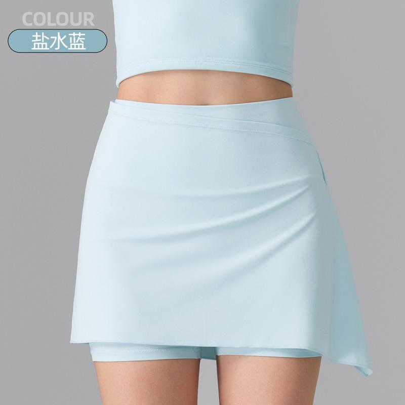 Spring and summer women s yoga sports shorts anti-light running fitness tennis badminton pilates culottes S
