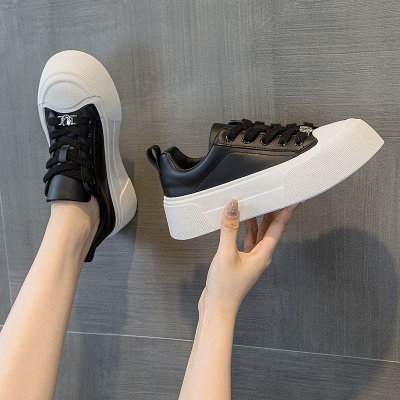 Soft sole heightening little white shoes women's 2025 new popular versatile spring and autumn breathable thin casual sports board shoes women