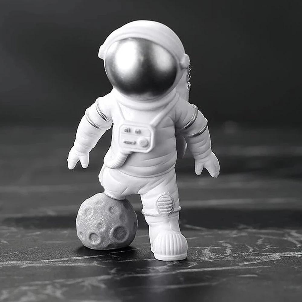 Żywica Figurka Astronauty Statua Figurka Kosmonauta Rzeźba Edukacyjna Zabawka Dekoracja Biurka Domu Model Astronauty Na Prezent Dla Dzieci