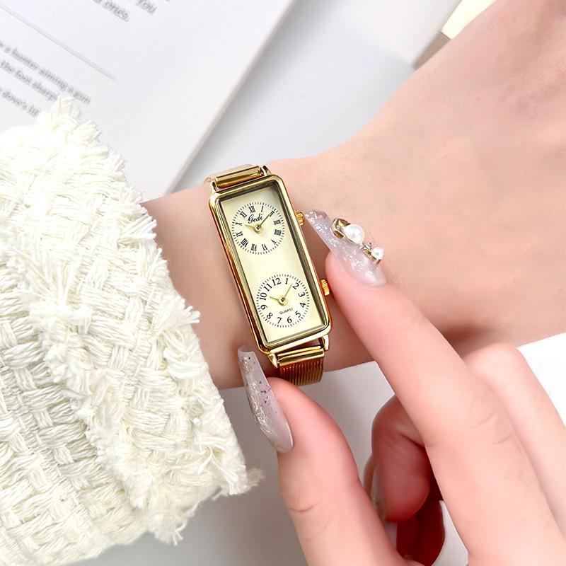 Orologio da Donna Rettangolare Retro di Nicchia Creativo a Doppio Fuso Orario, Senso Premium, Doppio Movimento, Impermeabile, Al Quarzo