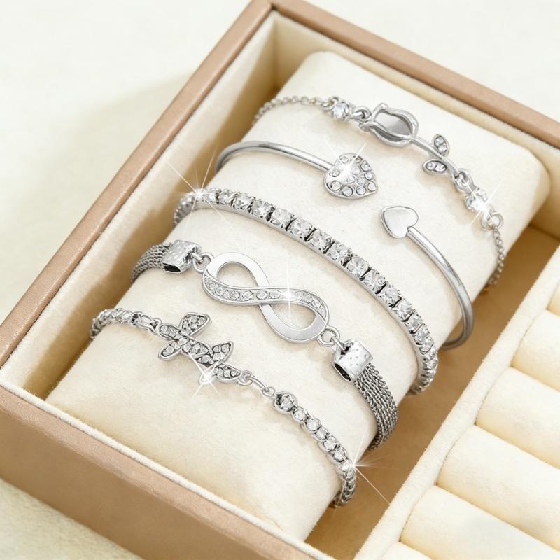 Set di 5 Braccialetti Farfalla Raffinati per Donna Vintage Strass Cuore Infinito Bracciale a Manetta Gioielli per Uso Quotidiano Regalo
