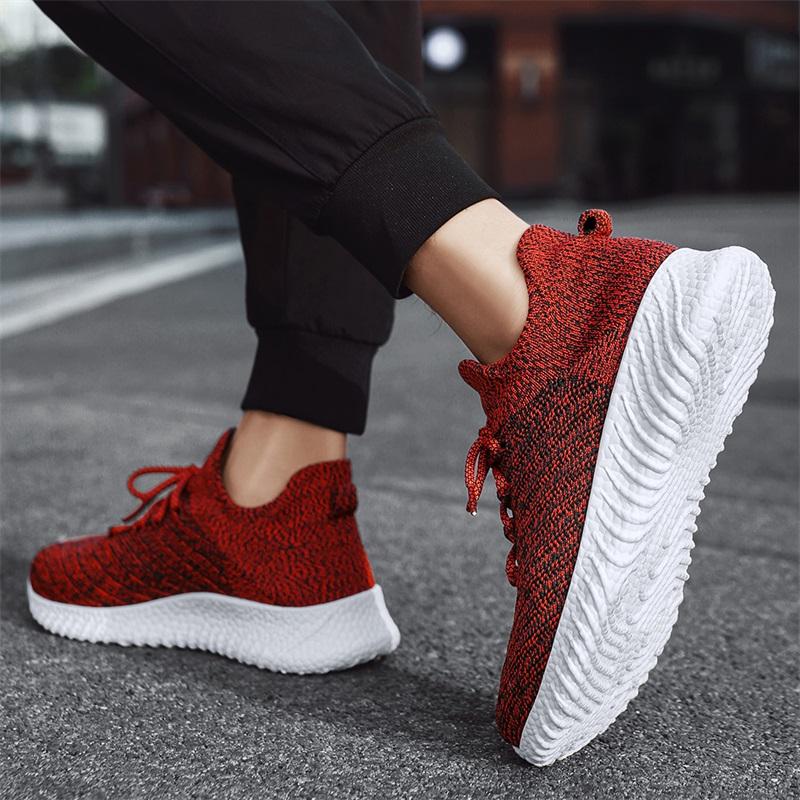 Large Size Fashionable Breathable Lightweight Sports Flying Mesh Shoes Outdoor Hiking Shoes Socks Shoes Sports Casual Men's Shoes