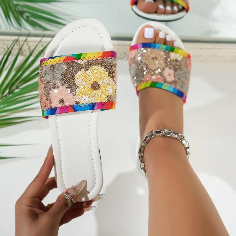 2025 Summer Open Toe Women's Round Toe Slipper Outdoor Daily Sandals Women with Mixed Colors Bling Plus Size Low Heel Slippers