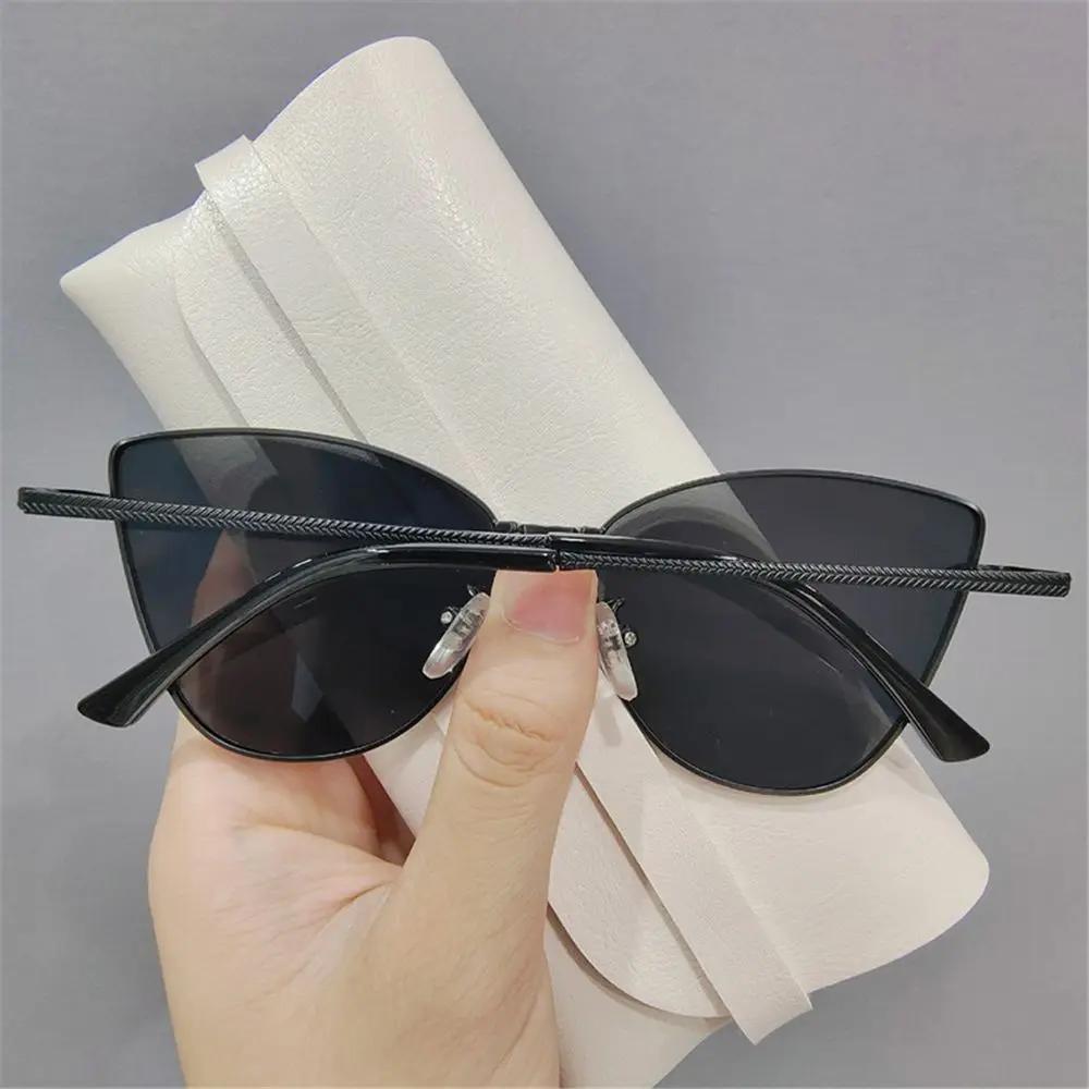 Cat Eye Sunglasses Trending Small Vintage Sunglasses Popular Ladies Shades Oversized Shades Eyewear Summer Accessory