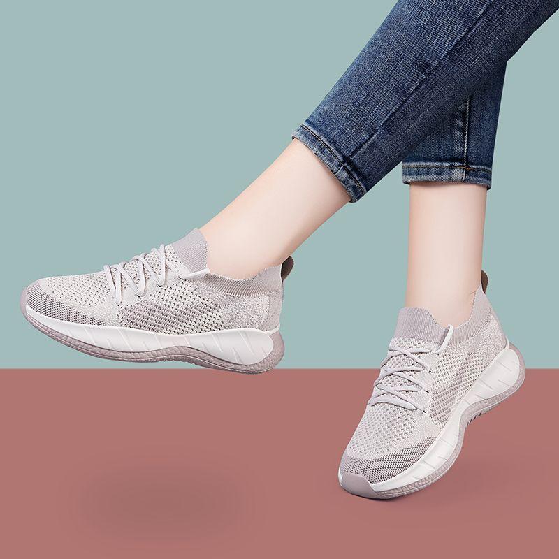 2025 new autumn casual women's shoes soft-soled sports running shoes breathable versatile flying woven shoes mother walking shoes