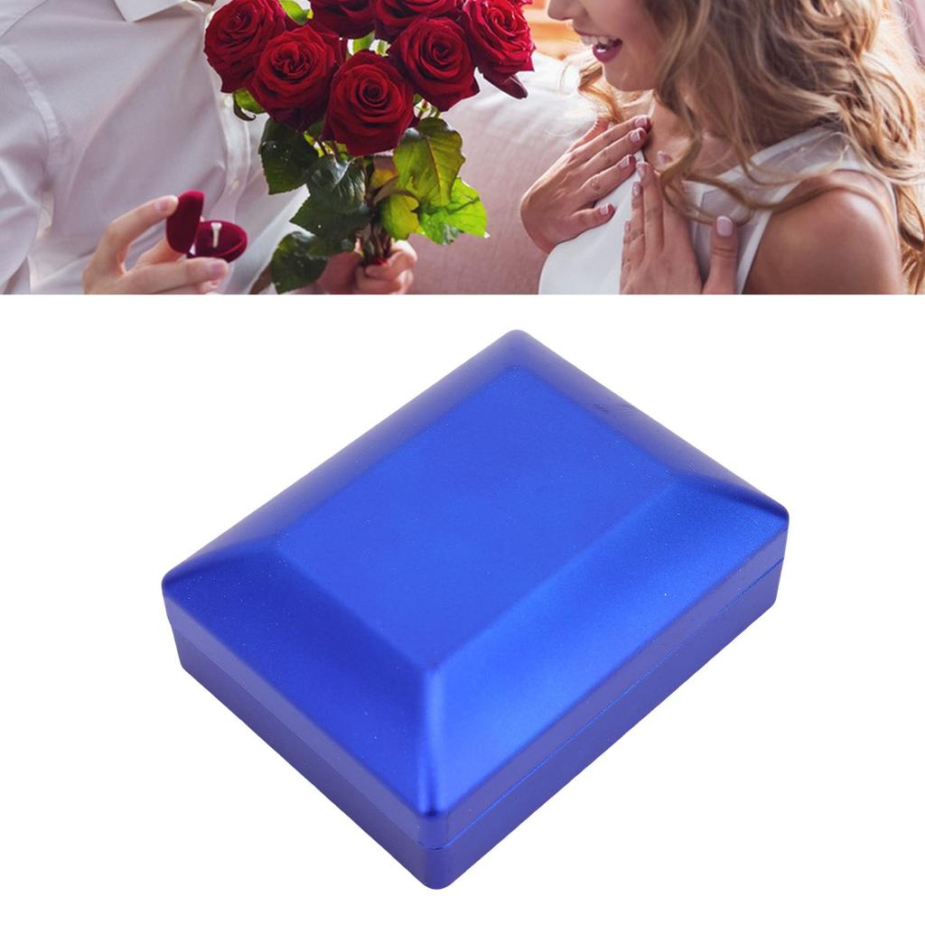 Luxury LED Pendant Necklace Gift Box Jewelry Display   Interior Light Up Necklace Box for Proposal Engagement Wedding
