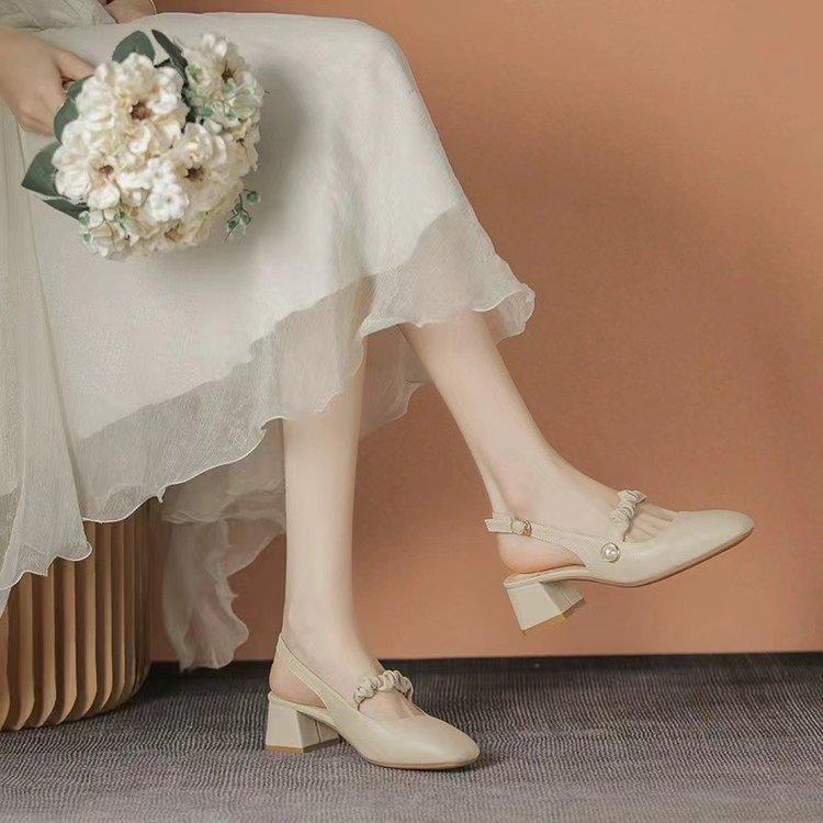 Spring/Summer 2025 Women's Pointed-Toe Mary Jane Sandals - French Fairy Style, Retro Chunky Mid-Heel Evening Shoes