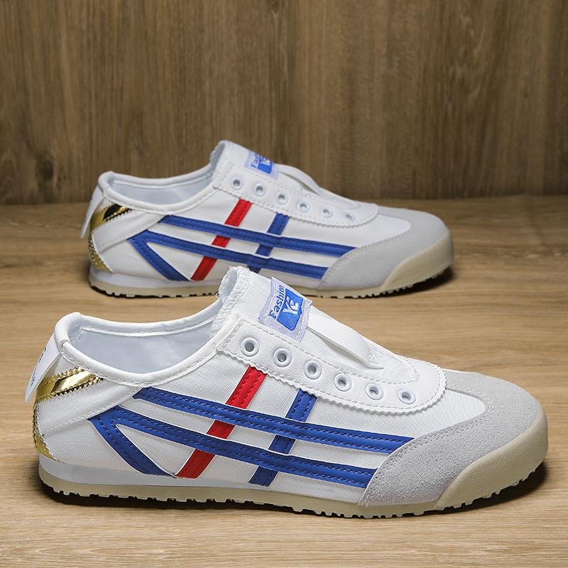 Classic Canvas Men Casual Sport Shoes Fashion Male Breathable Walking Sneakers Lightweight Slip on Men Tennis Shoes Couple Flats