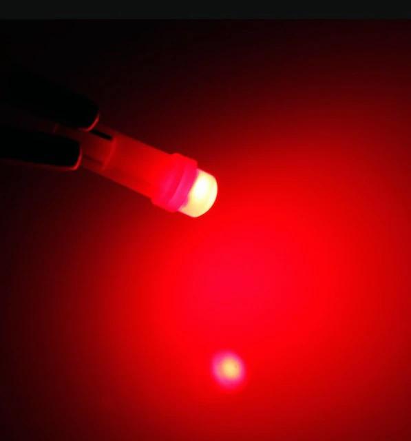 10 SZTUK/PARTIA W1.2W Gniazdo T5 LED 12V Samochód Auto Bok Klin Deska rozdzielcza Wskaźnik Instrument Lampa Żarówka Lód Niebieski Czerwony Zielony Żółty