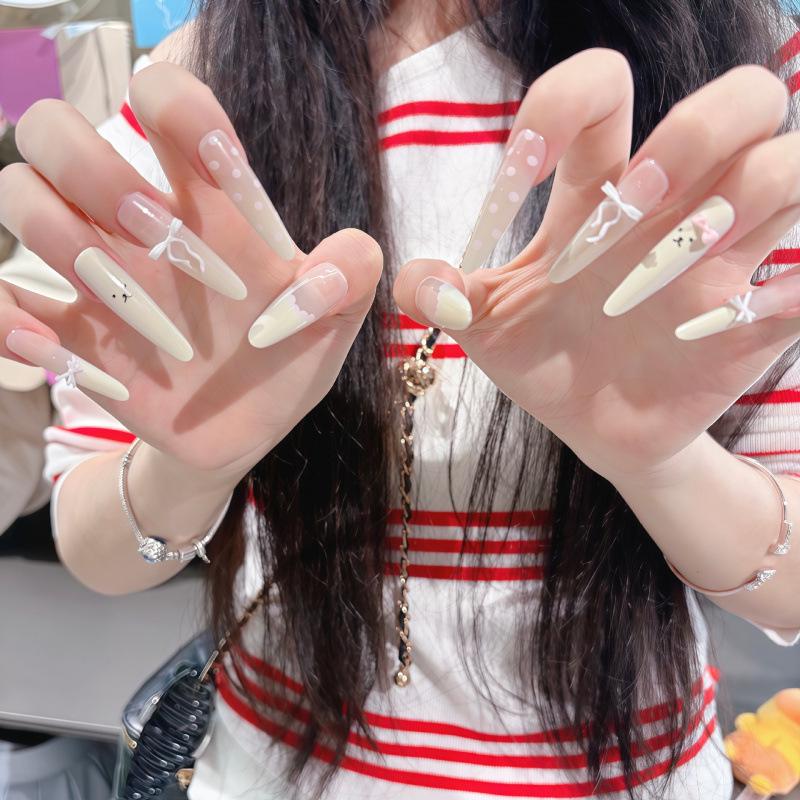 Cream Bear: Handmade Cute Bow French Manicure Fashion Nails