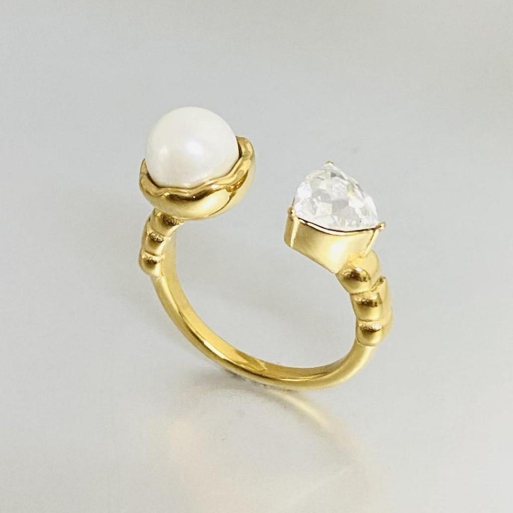 INS European-American Fashion Luxury Ring: 18K Gold Plated, Open Design, Drip Glaze Zircon, Stainless Steel, Versatile Finger Jewelry