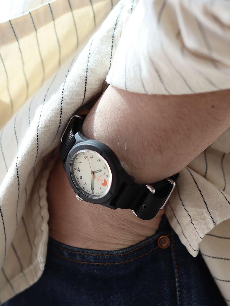 Watch BJ Chinese numeral watch SP BLACK FREE [BEAMS JAPAN]