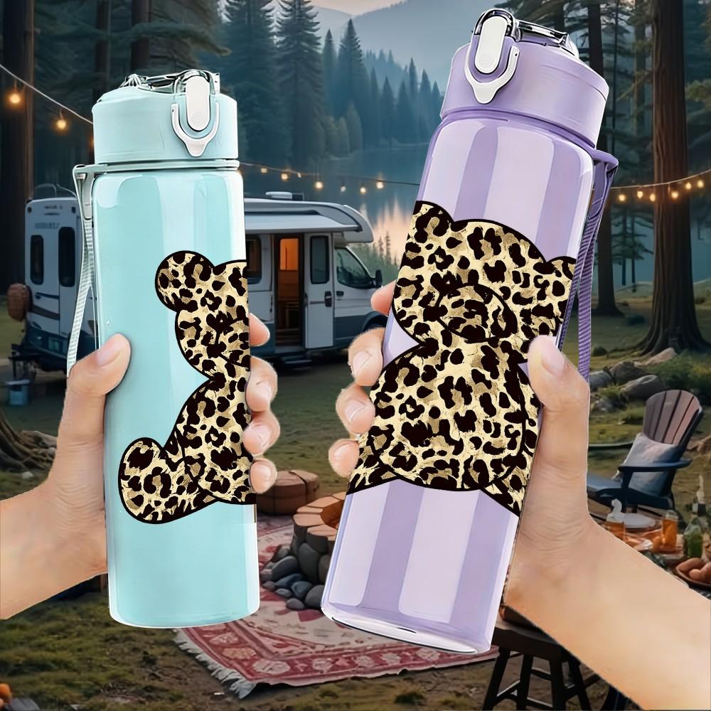 1PC Brown Leopard Fur Pattern Print 750ml Color Plastic Sports Water Bottle Leakproof Flip Straw Lid Suitable for Sports Office Home Use